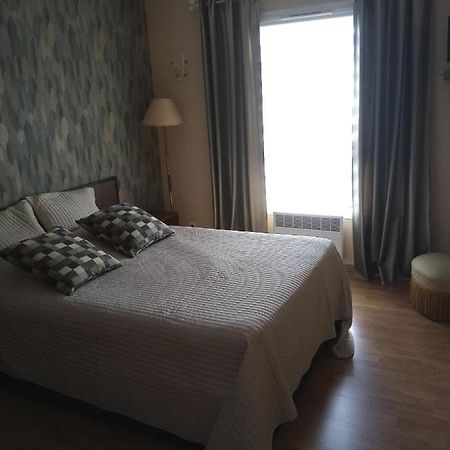 Chambre Dans Jolie Maison Avec Jardin Au Calme Bayonne Bagian luar foto